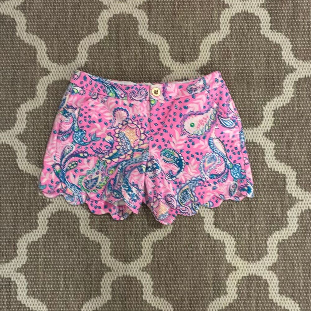 Lilly Pulitzer, buttercup knit shorts, flock, full of fun women’s size 00